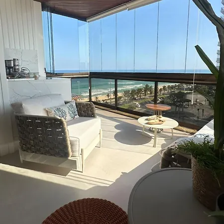 Lindo Apto No Melhor Lugar Da Barra Da Tijuca! Com Uma Vista De Tirar O Folego, Frente Para O Mar! Totalmente Equipado E Decorado Ao Lado Dos Melhores Hoteis E Quiosques Da Barra! Portaria 24H, Piscina, Sauna, Jacuzzi, Academia, Garagem, Wi-Fi, Lavan Río de Janeiro Exterior foto